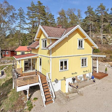 The Nordby Cabin - 3 Minutes From E6 Villa Strömstad Екстериор снимка